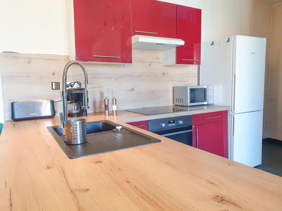 Spacieux Appartement Au Calme 15Min Sud De Lyon Proche Metro Et Gare Confluence Aquarium Gerland Уллен Экстерьер фото